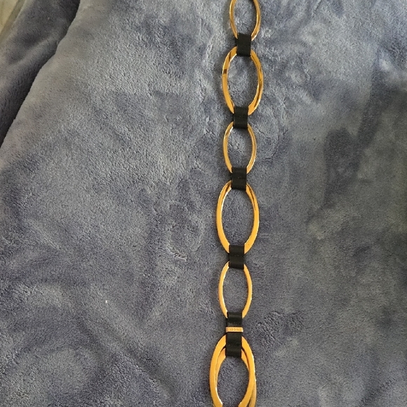 Vintage Gucci Black and Gold Oval Link Belt - Picture 11 of 14